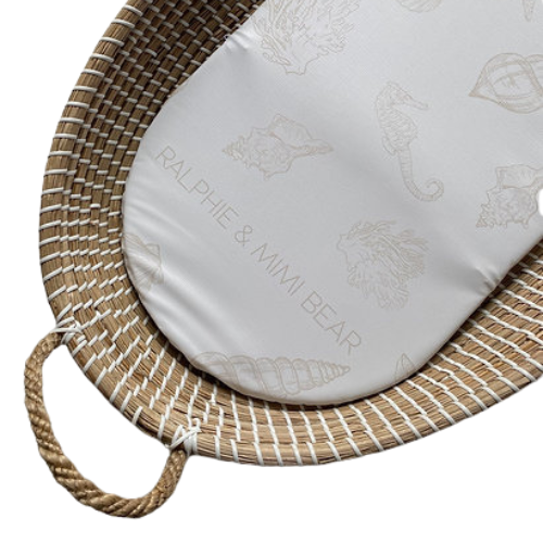 Round woven mat with a white center featuring 'Ralphie & Mimi Bear' branding.
