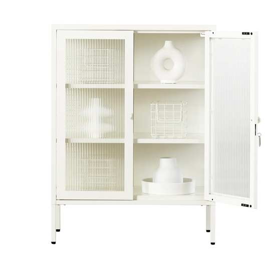 Chalk white cabinet